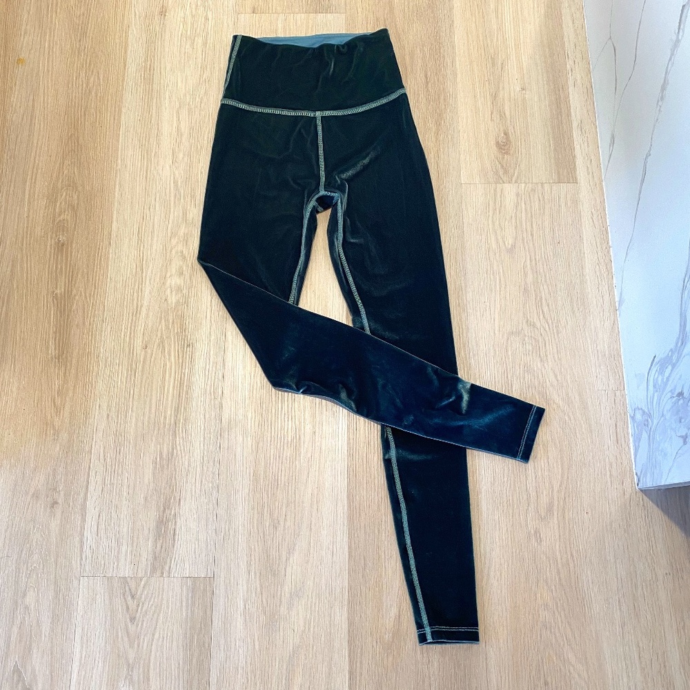 Beyond Yoga Green Velvet Leggings